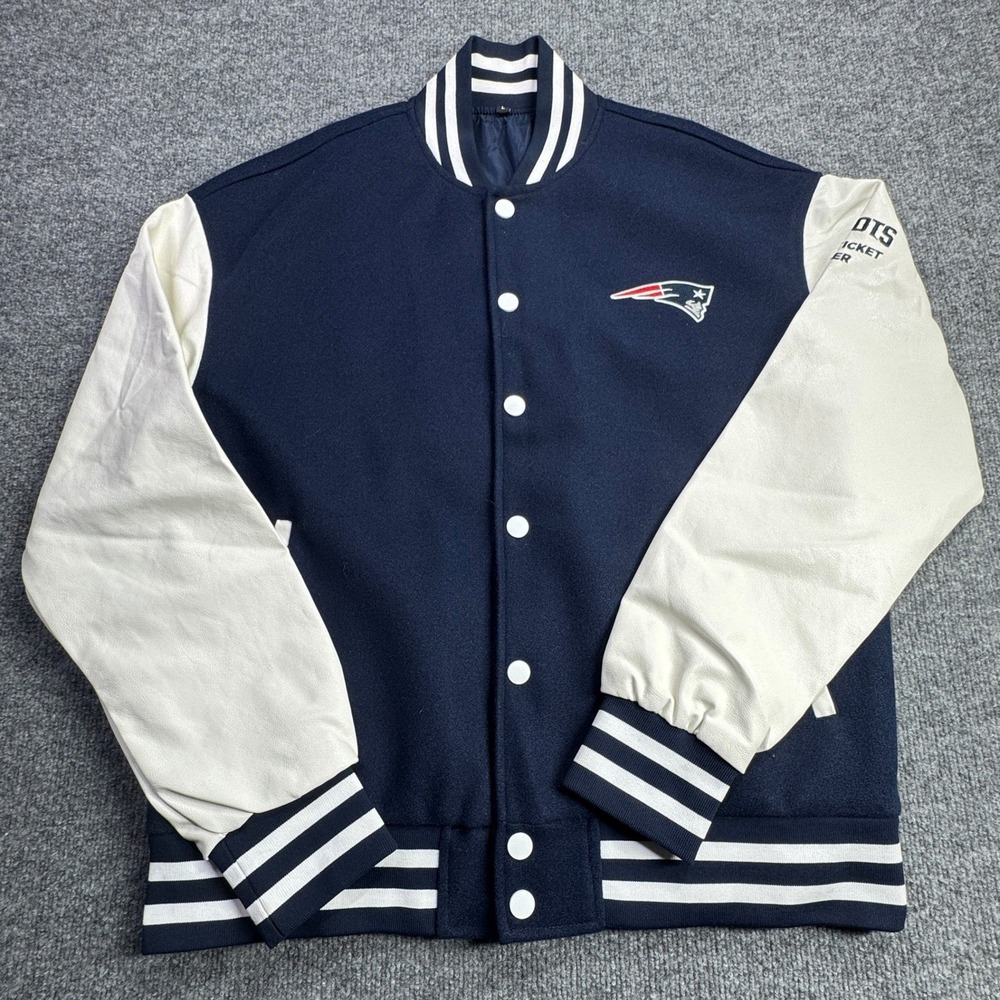 New England Patriots Varsity Jacket Mens L Navy Blue Season Ticket Member